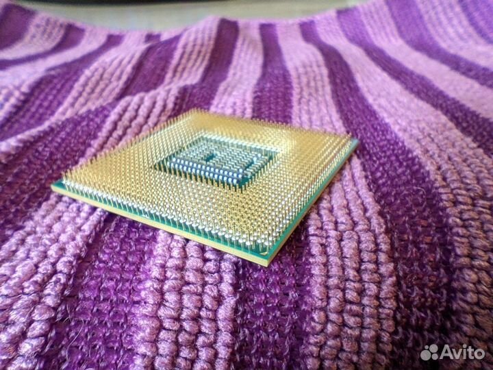 Процессор для ноутбука Intel Core i7-3520M