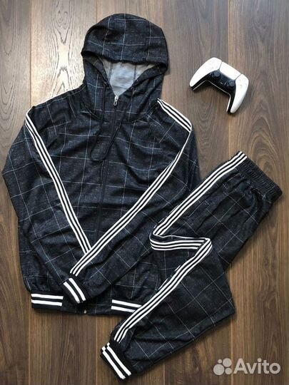 Спортивный костюм мужской новый