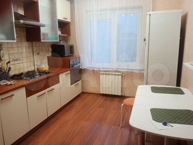 3-к. квартира, 64 м², 8/9 эт.