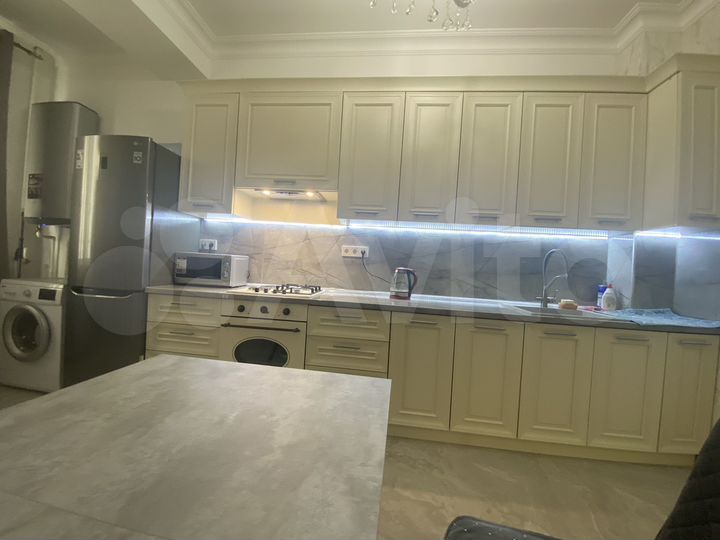 2-к. квартира, 60 м², 6/11 эт.