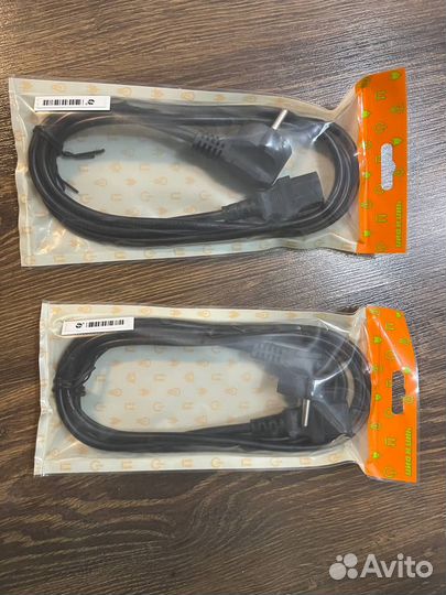 Кабель питания для компьютера