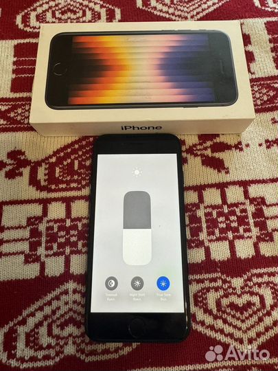 iPhone SE (2022), 128 ГБ
