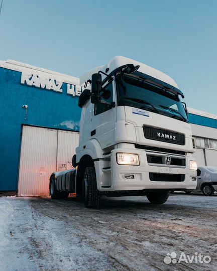 Слесарь по ремонту грузовых машин