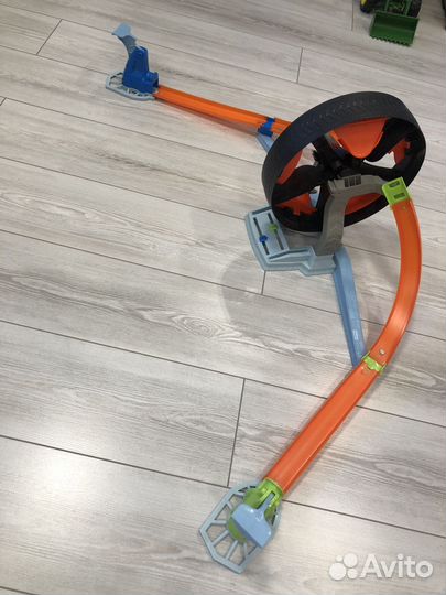 Трек Хот Вилс