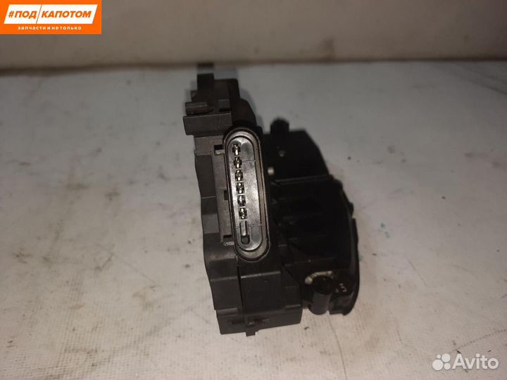 Замок двери передней левой Ford Focus 3