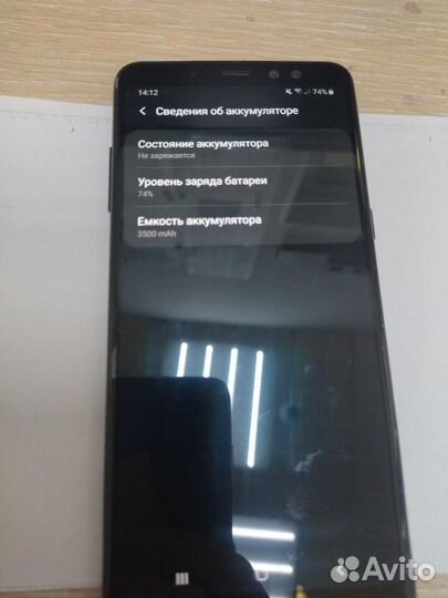 Samsung Galaxy A8+, 4/32 ГБ