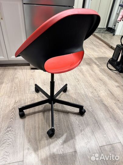 Компьютерный стул IKEA