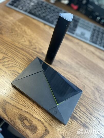 Nvidia Shield TV 2017 с последним крутым пультом