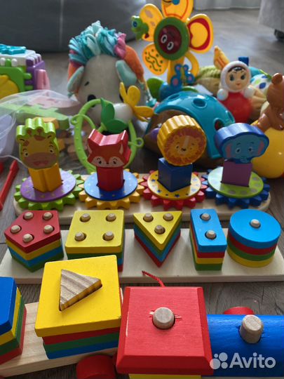 Развивающие игрушки