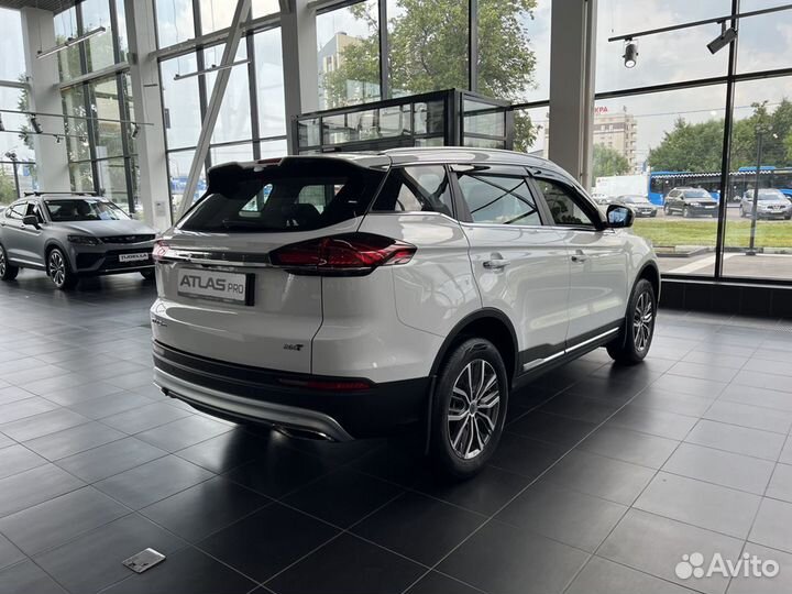 Geely Atlas Pro 1.5 AMT, 2024