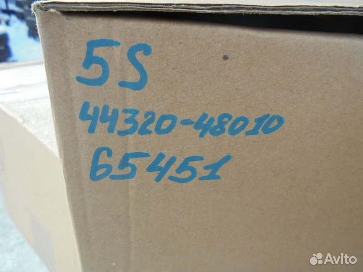 Насос гидроусилителя Toyota Harrier SXU10 5S-FE