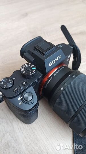 Камера Sony Alpha ilce-7RM2 с объективом