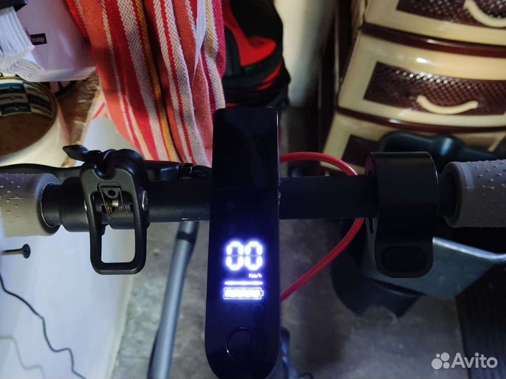 Электросамокат Aovo m 365 pro