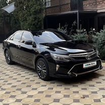 Toyota Camry 3.5 AT, 2018, 190 000 км, с пробегом, цена 2 550 000 руб.