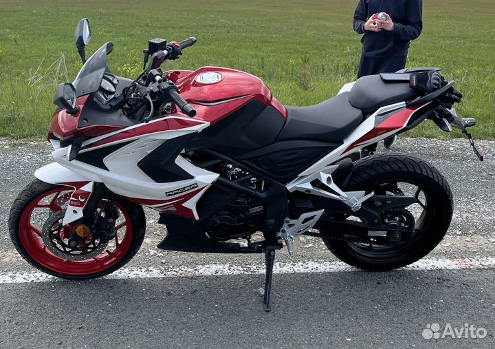 Мотоцикл Racer storm