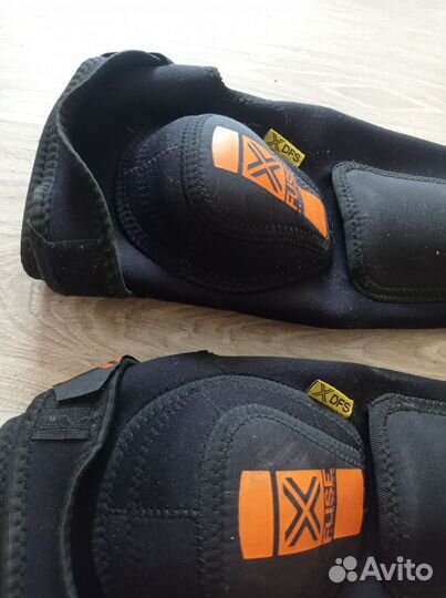 Наколенники DFS Fuse