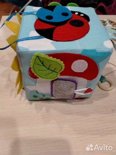 Развивающий кубик мягкий из фетра ручной работы