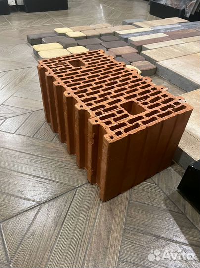 Теплый блок для стен пустотелый Сталинградский 12,4 нф