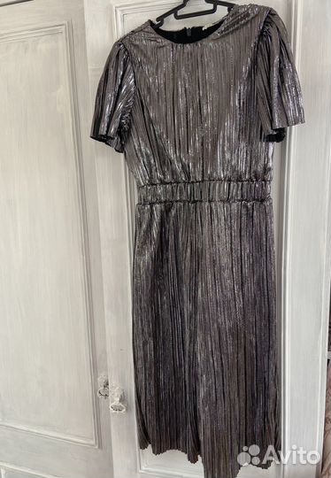 Комбинезон / костюм / платье