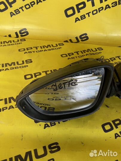 Зеркало левое Volkswagen Jetta 6