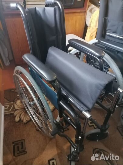 Инвалидная коляска новая