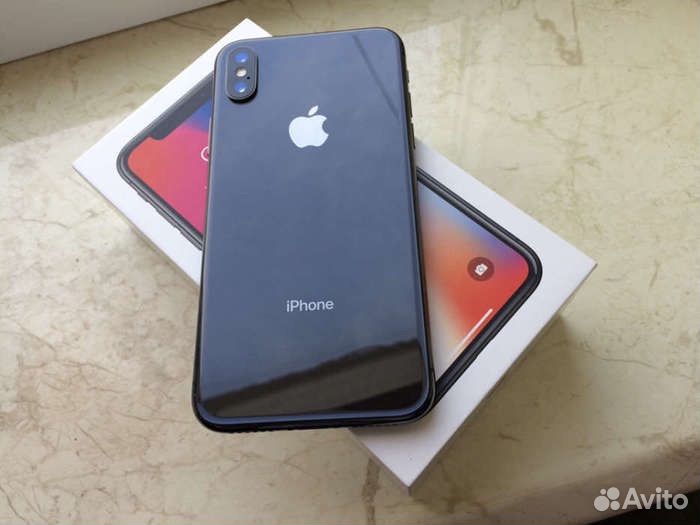 iPhone X, 64 ГБ