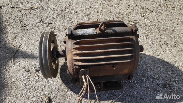 Электродвигатель 380 бу 4кВт