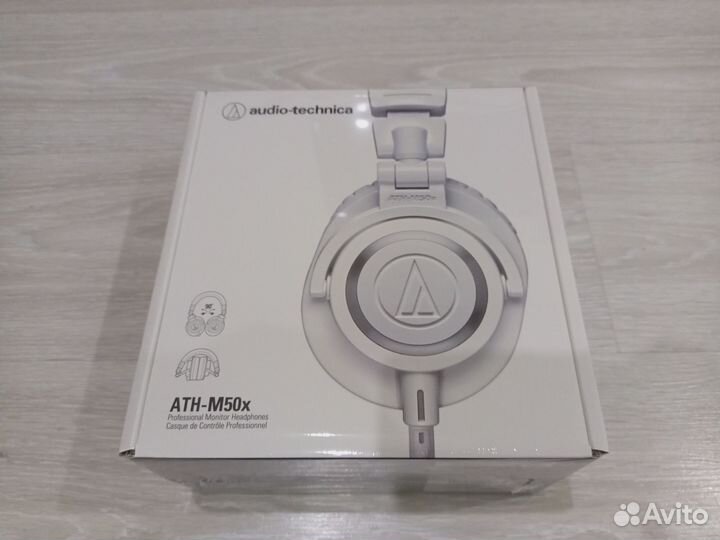 Наушники Audio-Technica ATH-M50x