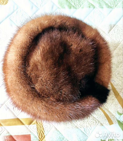 Три норковые шапки