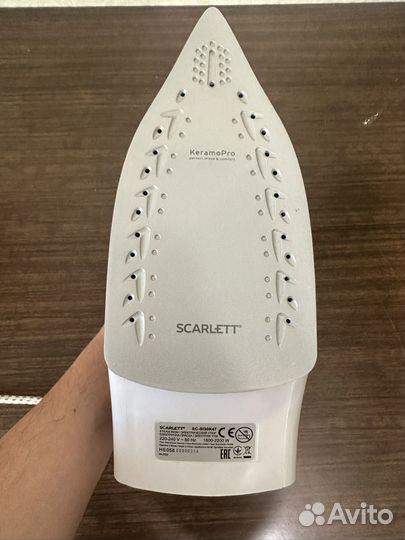 Утюг scarlett