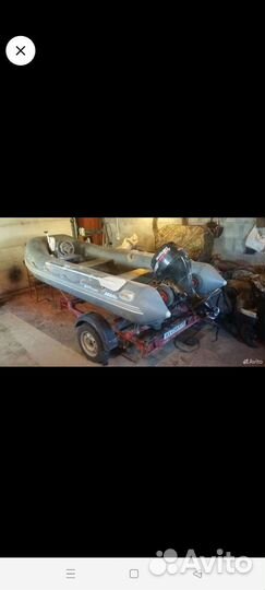 Лодка с мотором