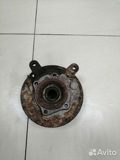 Кулак поворотный задний левый Hyundai Santa Fe