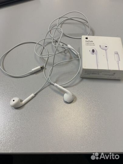 Наушники earpods lightning