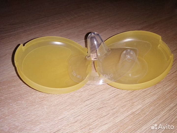 Накладки на грудь medela