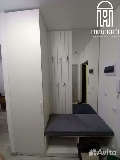 Шкафы распашные на заказ