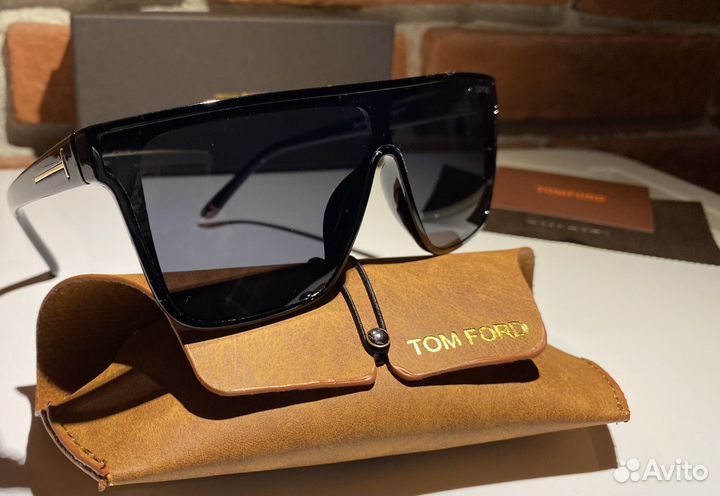 Солнцезащитные очки мужские Tom Ford (хит сезона )