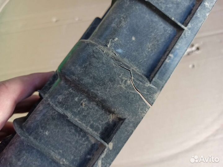 Hyundai solaris 1 диффузор радиатора правый