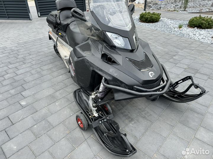 BRP Expedition 1200