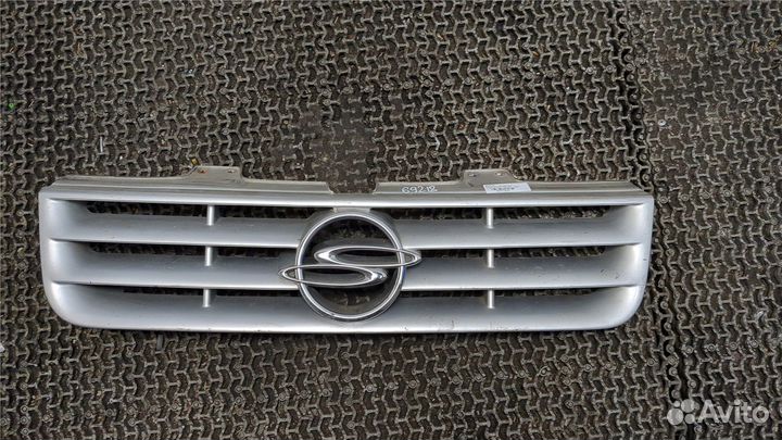 Решетка радиатора SsangYong Musso, 1996
