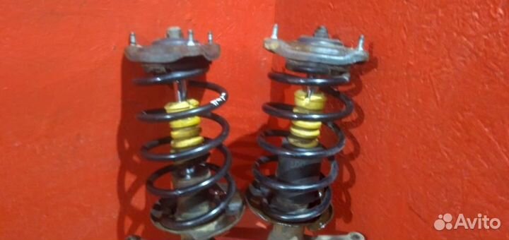 Приора амортизаторы передние комплект с пружинами