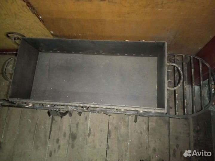 Мангал на станине zinger