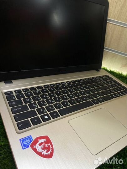 Ноутбук D540M