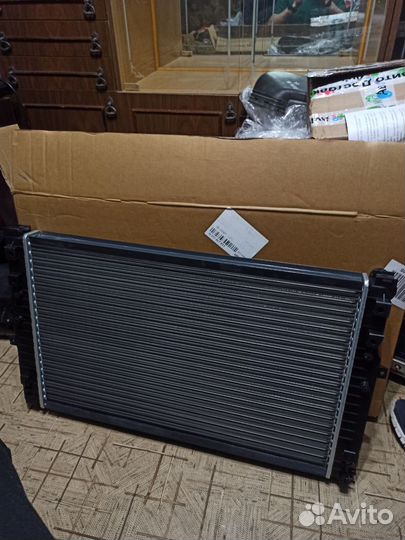 Основной радиатор Audi A4 B5 1.8 ADR