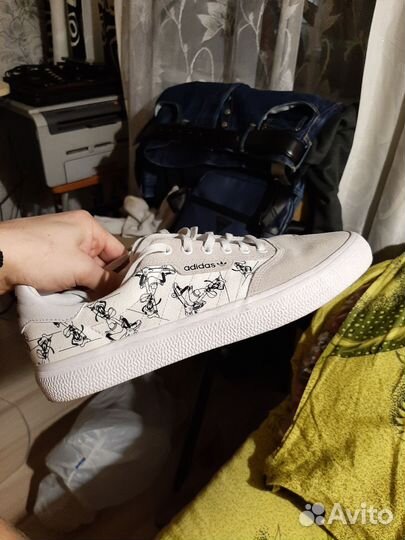 Adidas x Disney