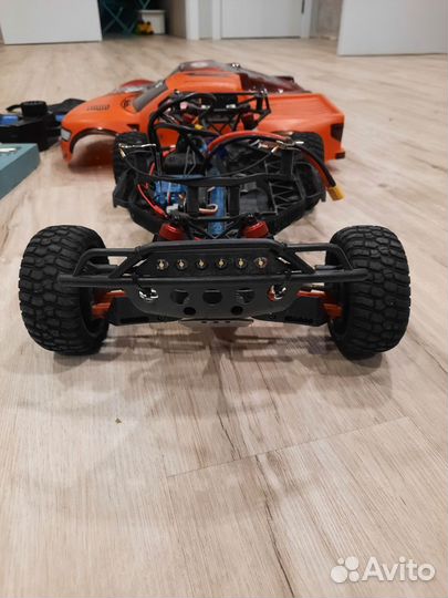 Машина на радиоуправлении Remo hobby 9emu