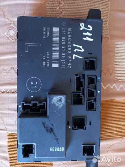 Блок комфорта правой и левой передней двери w211