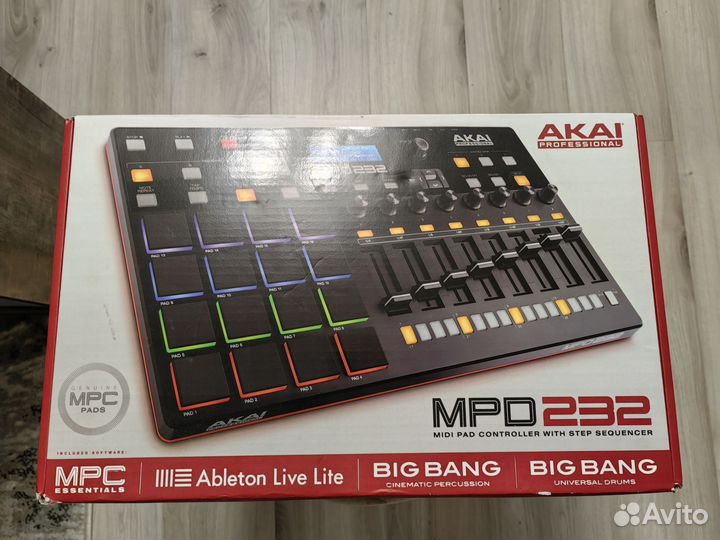 Контроллер Akai mpd 232