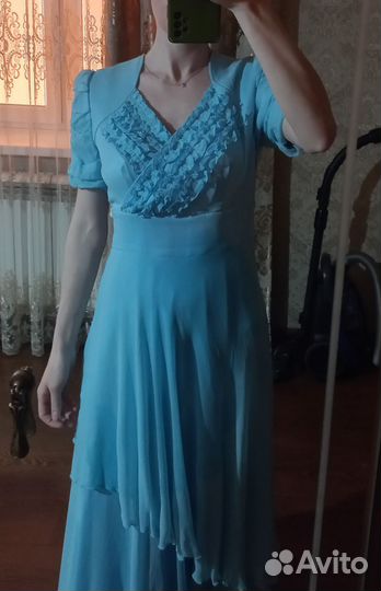 Вечернее платье