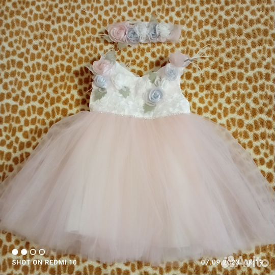 Платье для девочки 92