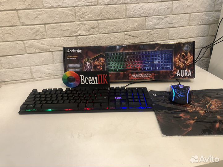 Игравая клавиатура /мышка/коврик